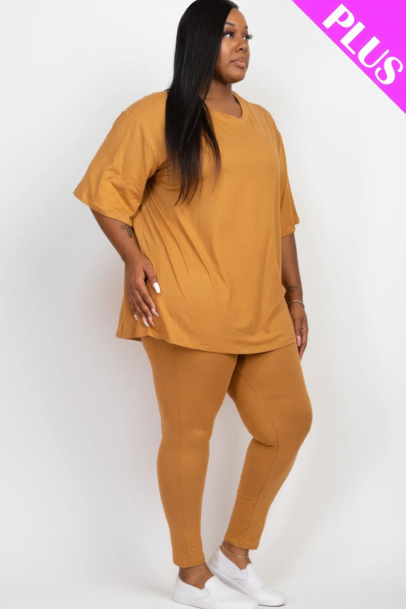 Plus Size Oversized T-shirt & Leggings Set