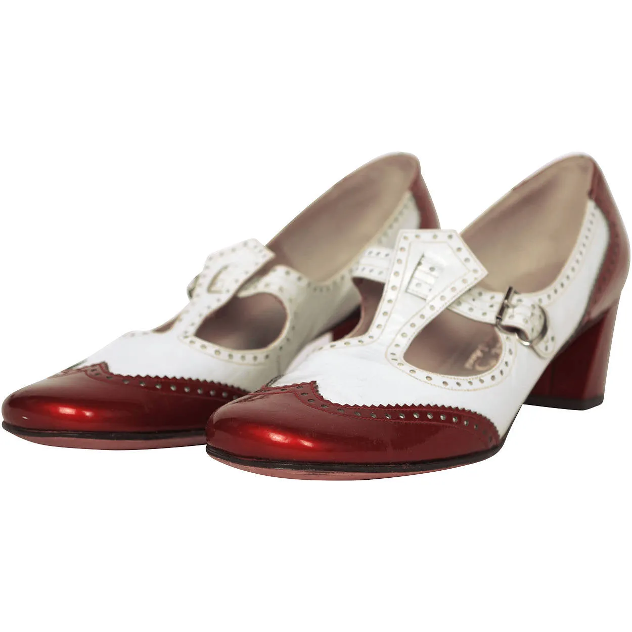 Vintage 1960s Shoes Ladies White &amp; Red Patent Leather T Strap Brogues 8.5 2A/4A